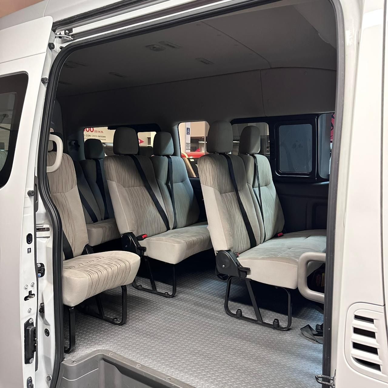2020 Nissan Urvan 2.5 15 Pas Amplia Aa Mt