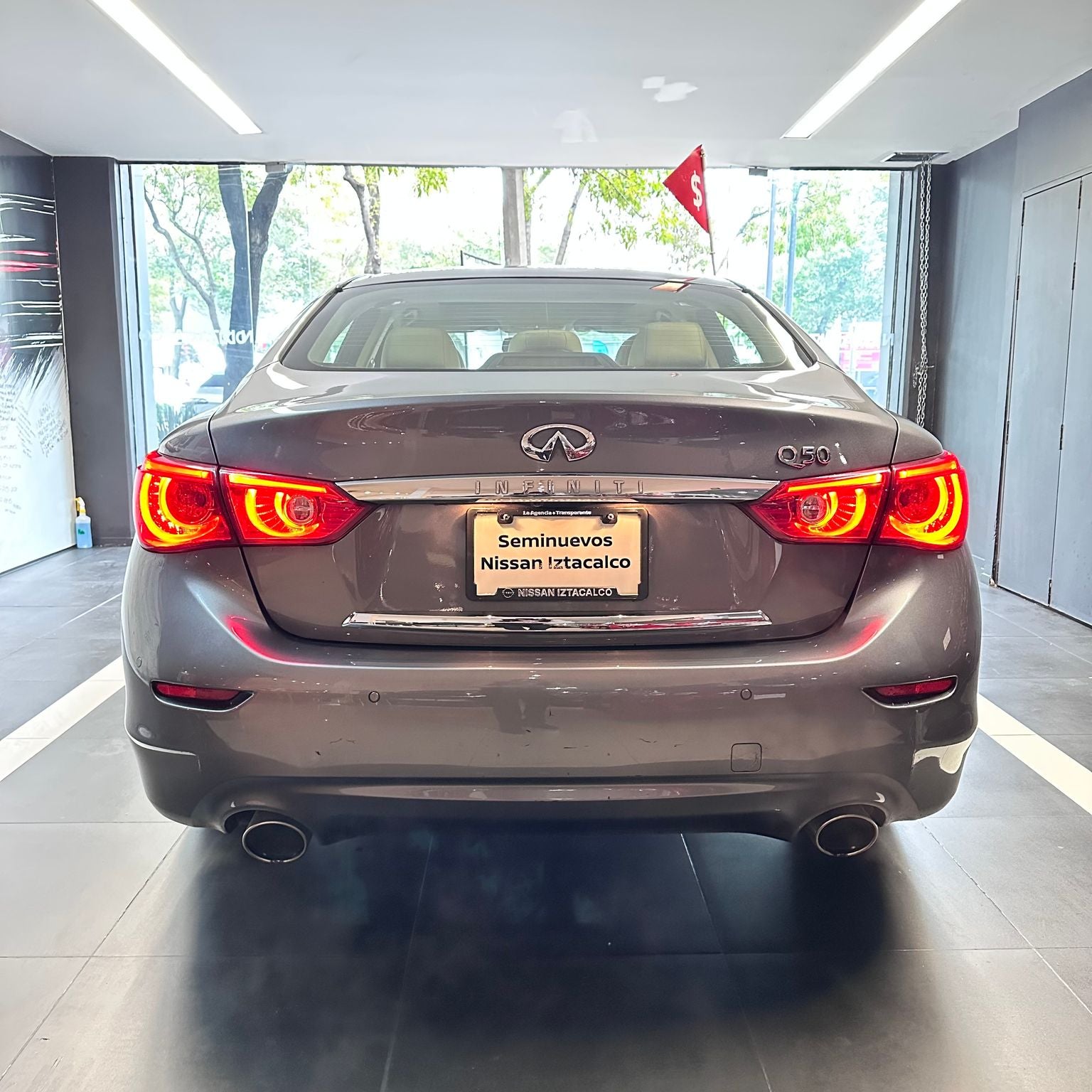 2018 INFINITI Q50 3.7 Seduction At