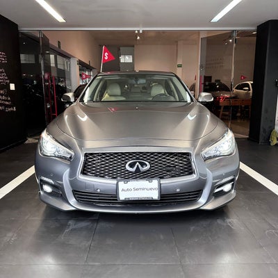 2018 INFINITI Q50 3.7 Seduction At