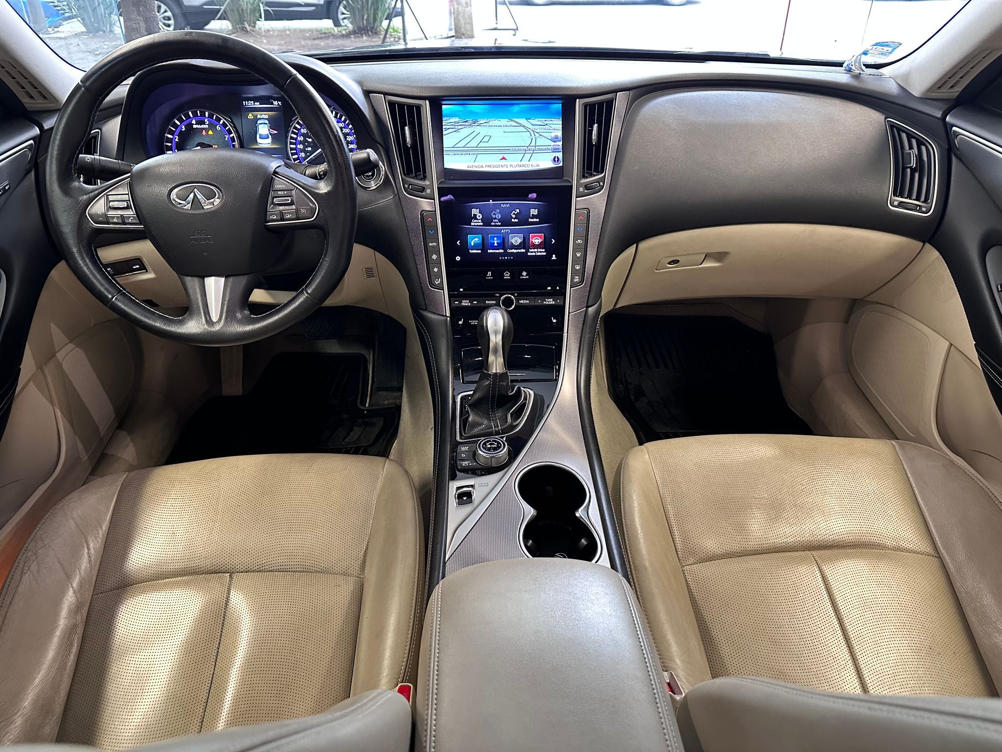 2018 INFINITI Q50 3.7 Seduction At