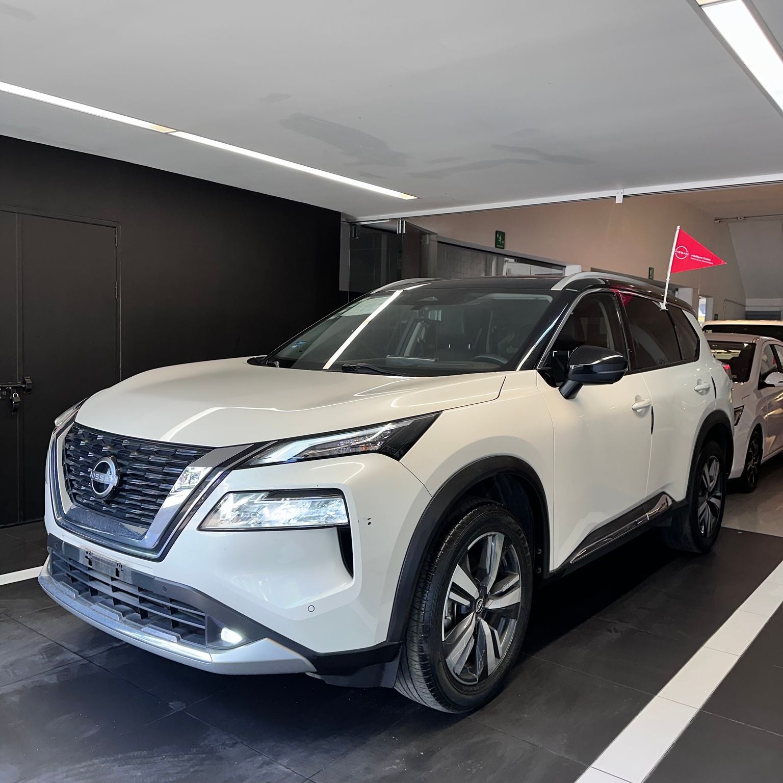 2023 Nissan X-Trail 2.5 Platinum 2 Filas At