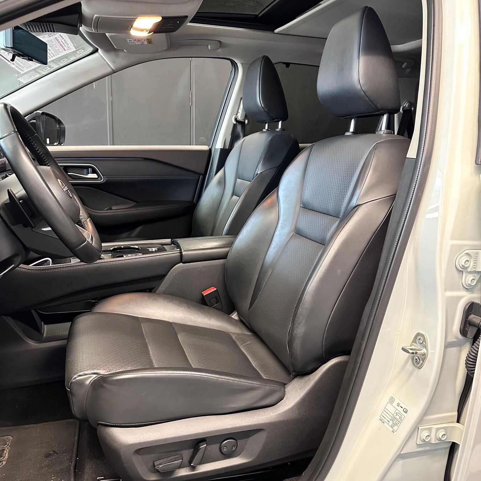 2023 Nissan X-Trail 2.5 Platinum 2 Filas At