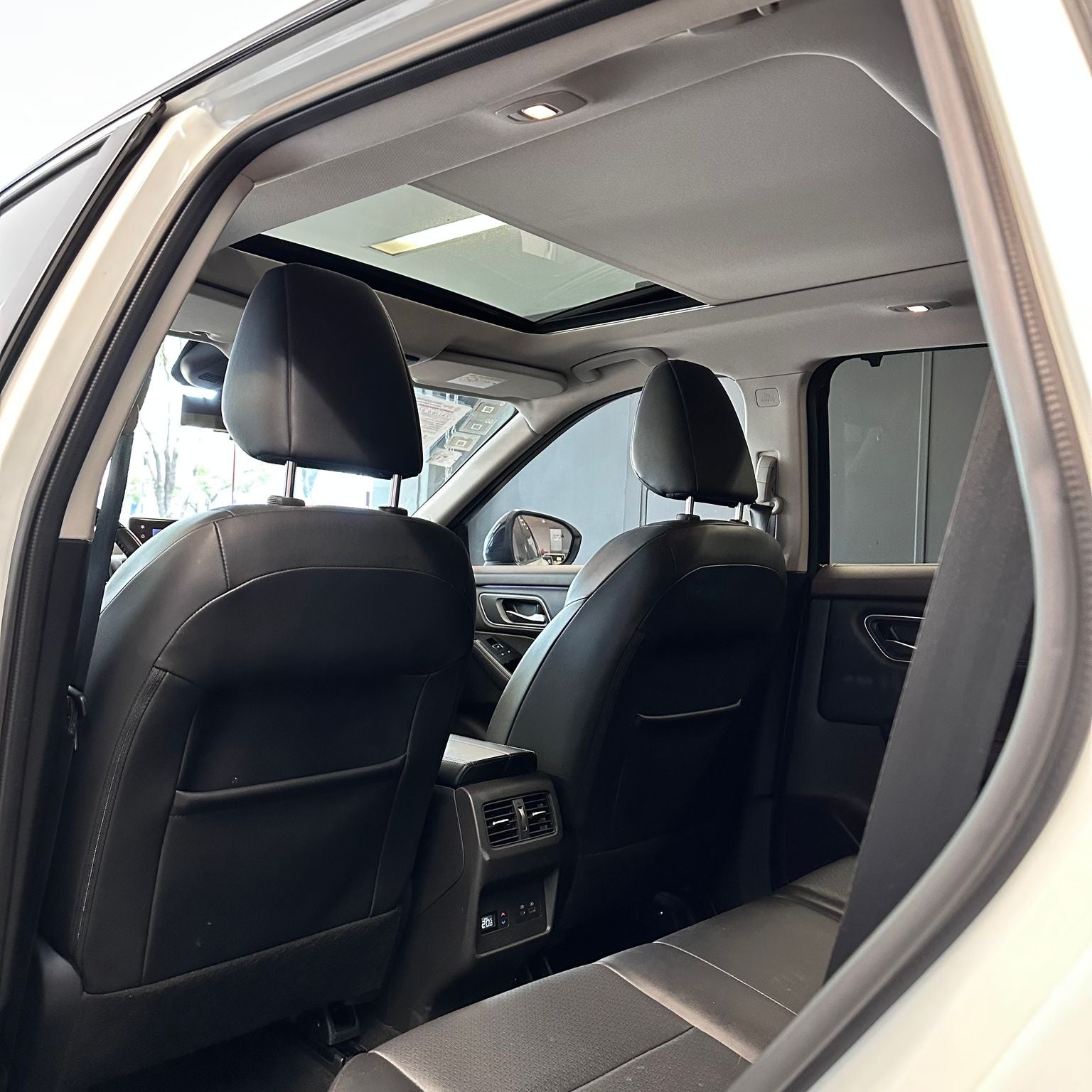 2023 Nissan X-Trail 2.5 Platinum 2 Filas At