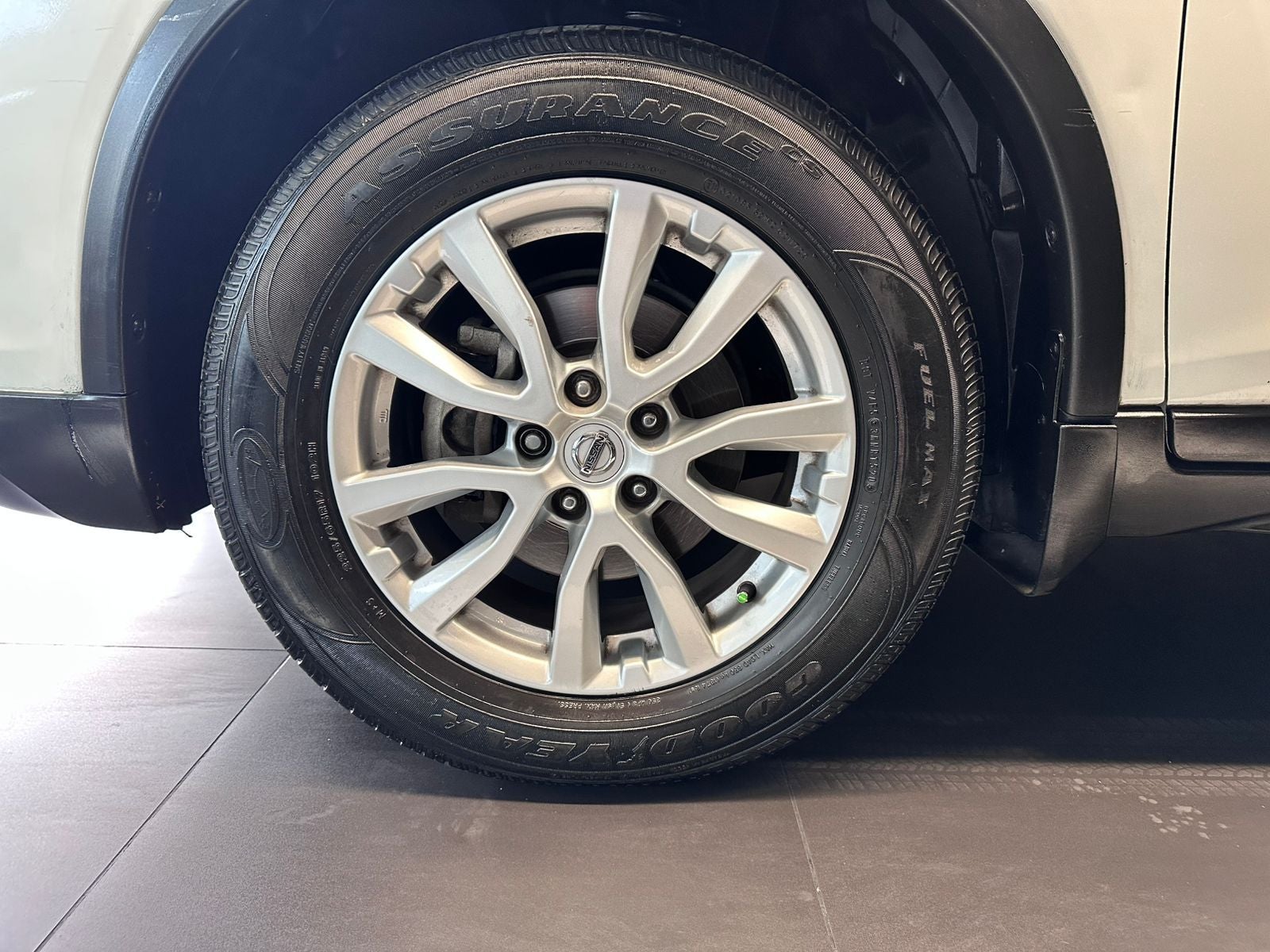 2020 Nissan X-Trail 2.5 Sense 2 Filas Cvt
