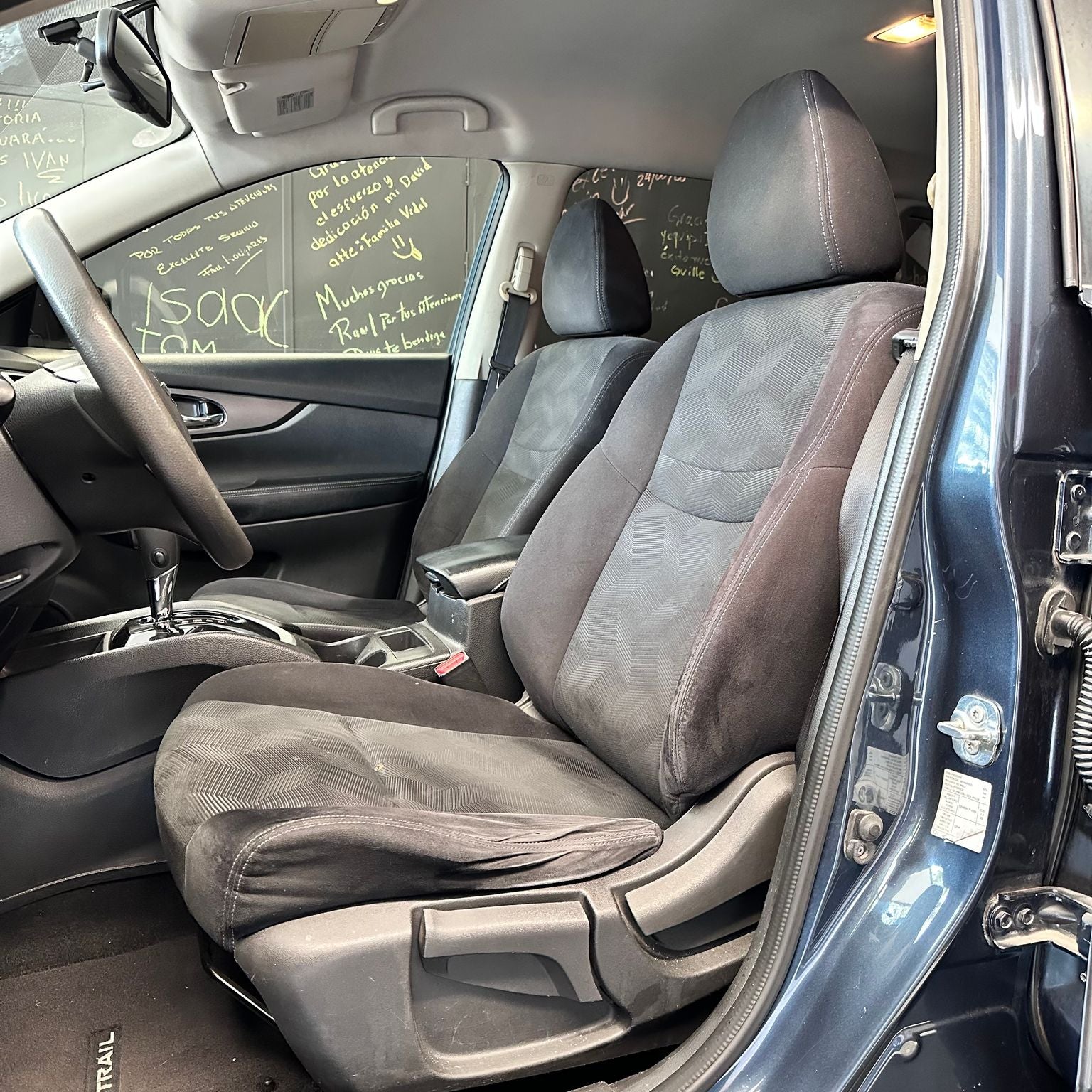 2015 Nissan X-Trail 2.5 Sense 2 Filas Cvt