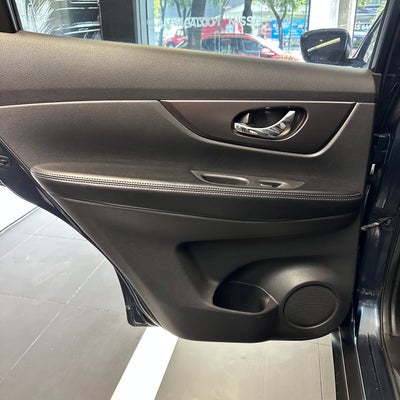 2015 Nissan X-Trail 2.5 Sense 2 Filas Cvt