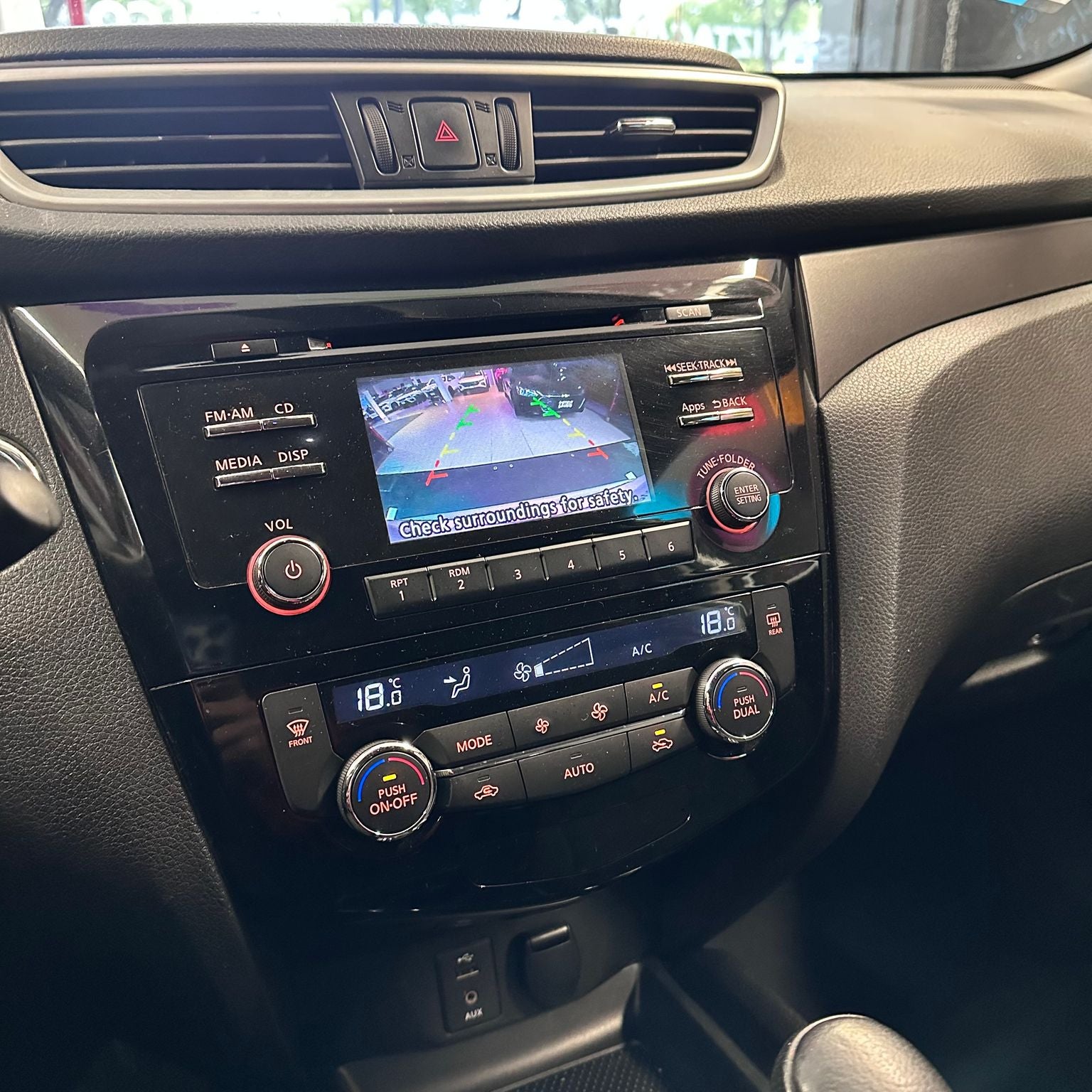 2016 Nissan X-Trail 2.5 Advance 2 Filas Cvt