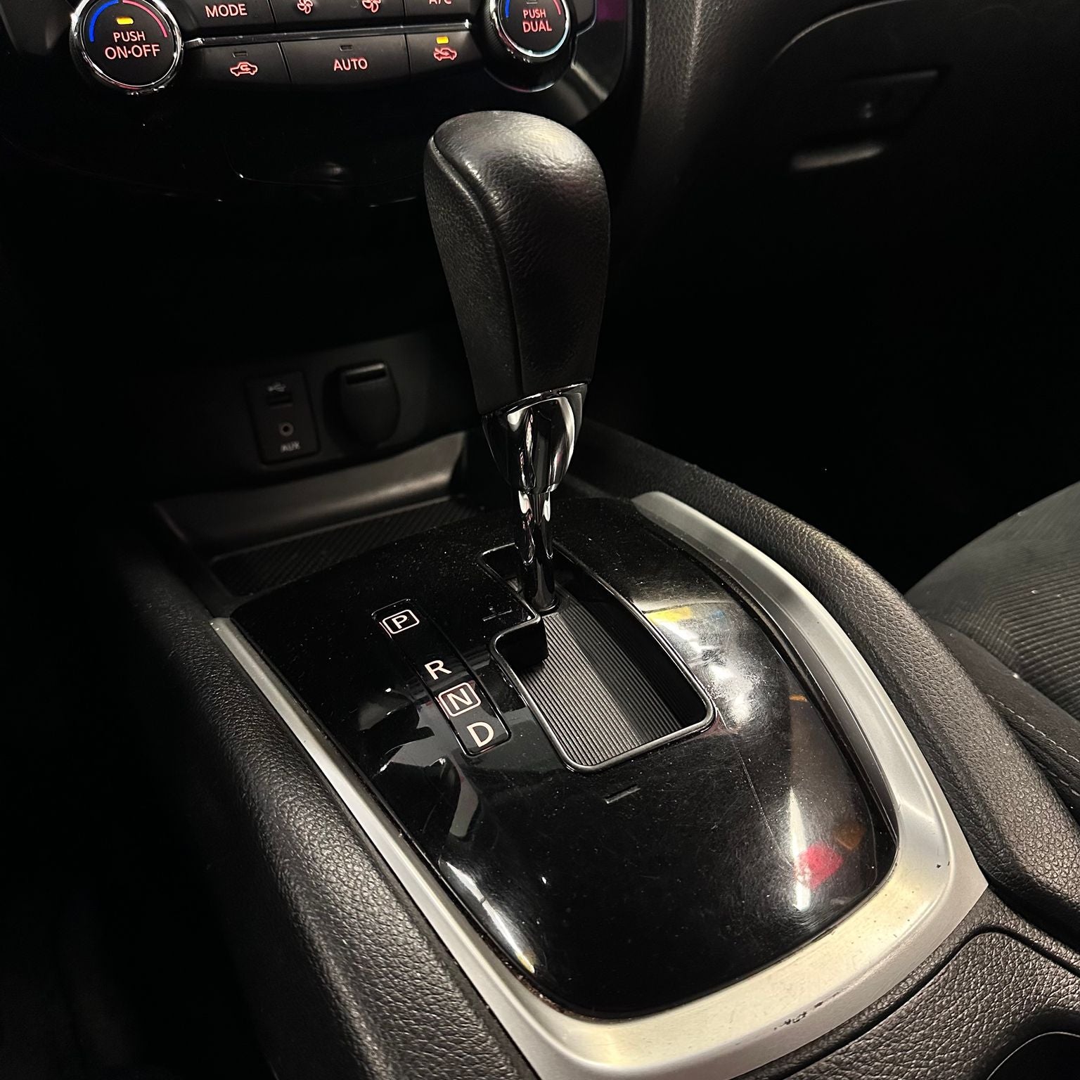 2016 Nissan X-Trail 2.5 Advance 2 Filas Cvt