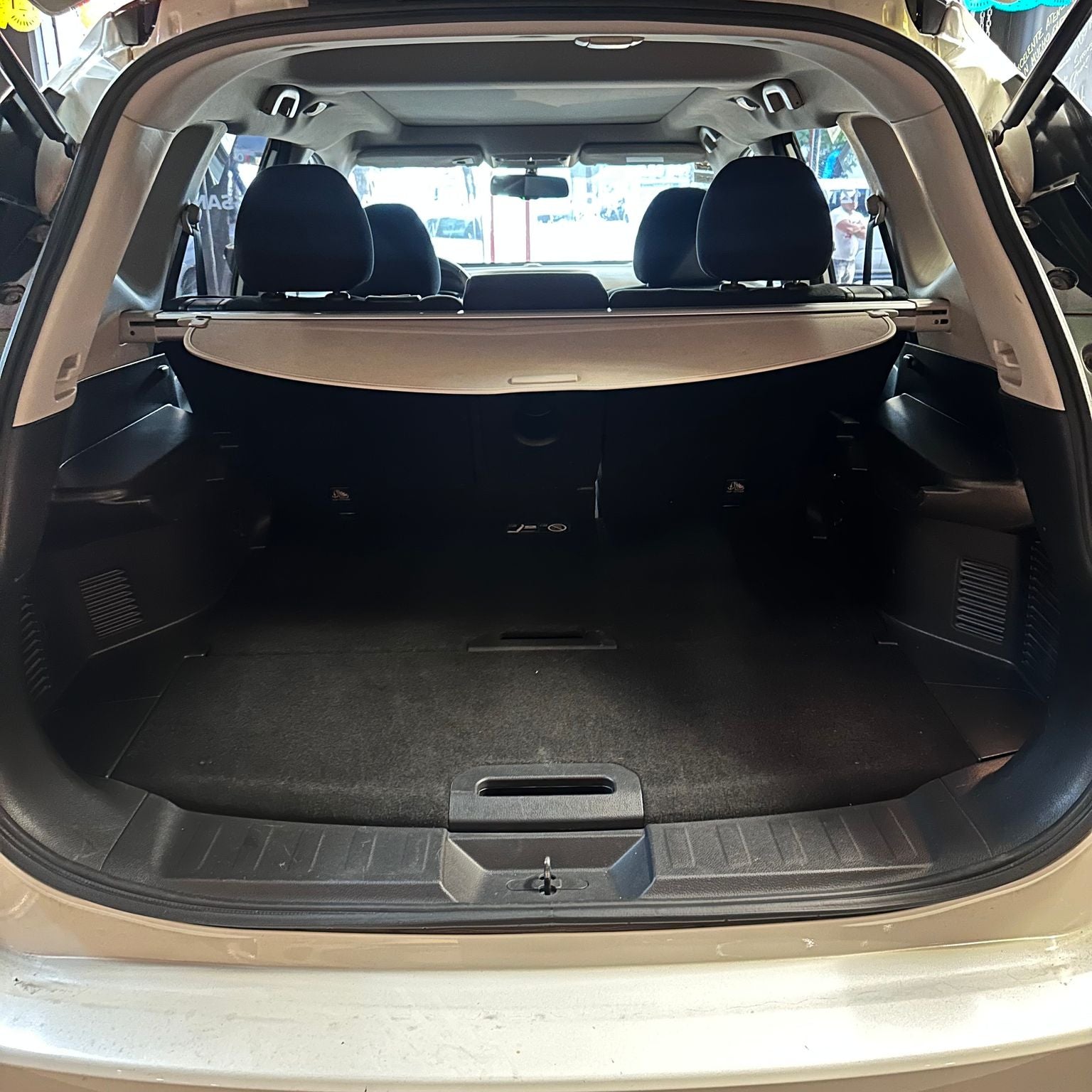 2016 Nissan X-Trail 2.5 Advance 2 Filas Cvt