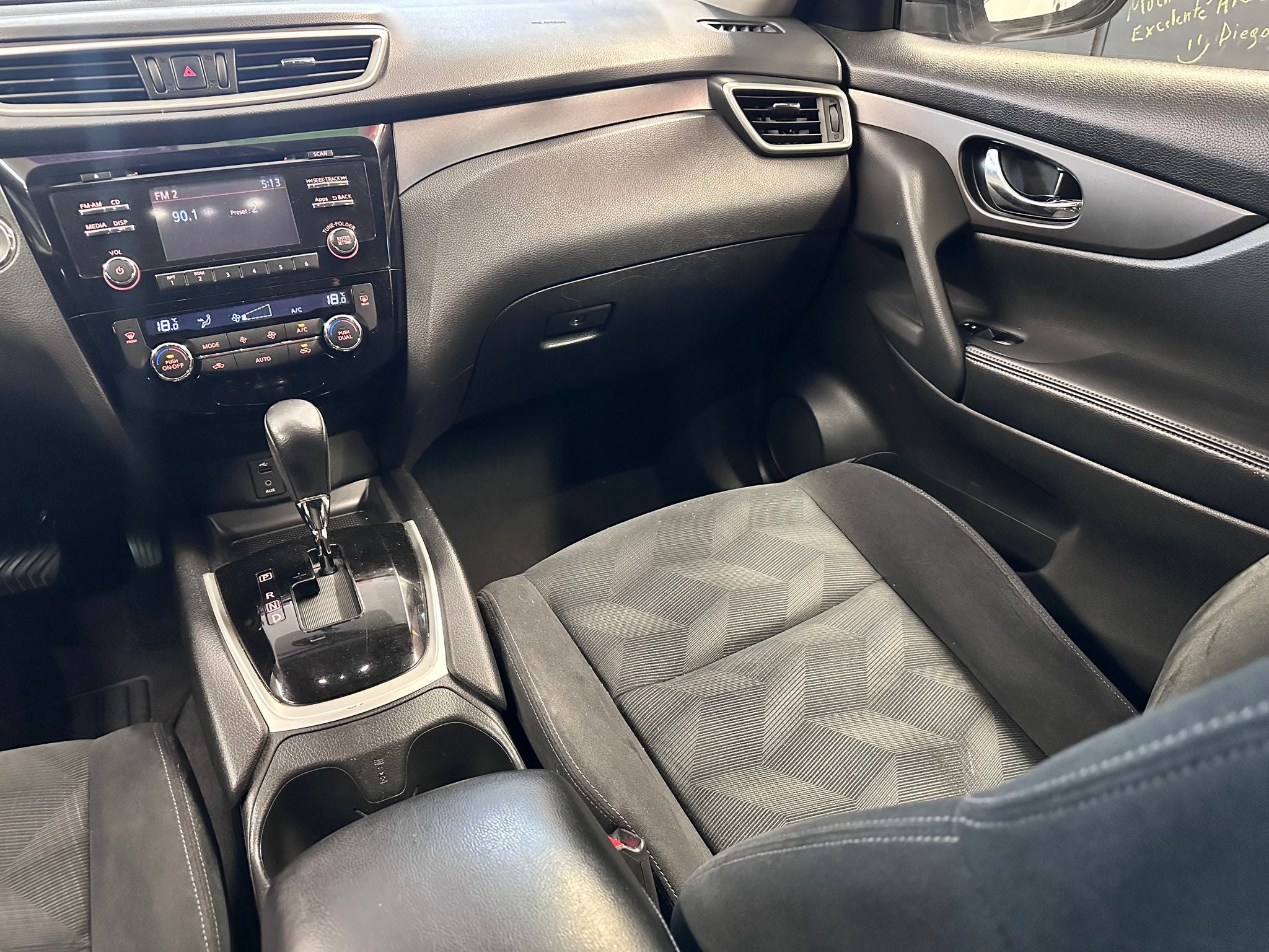 2016 Nissan X-Trail 2.5 Advance 2 Filas Cvt