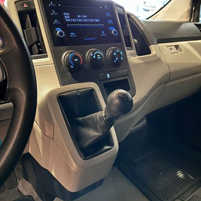 2023 Toyota Hiace 2.8 Panel Mt