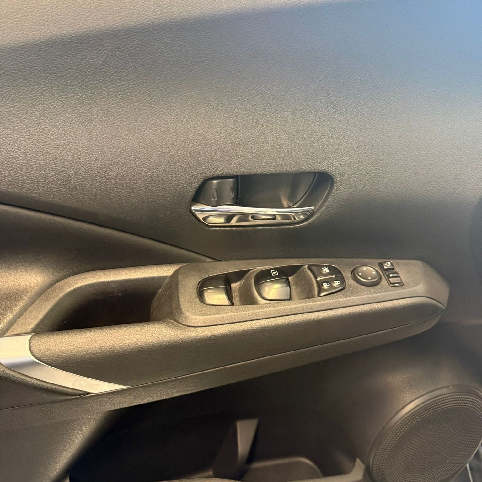 2023 Nissan Kicks E-Power Platinum