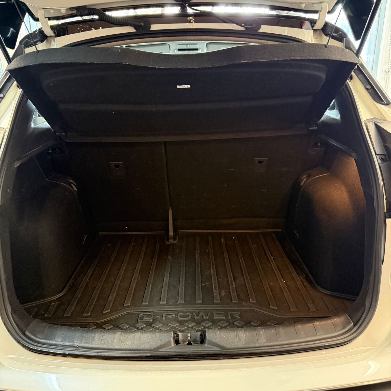 2023 Nissan Kicks E-Power Platinum