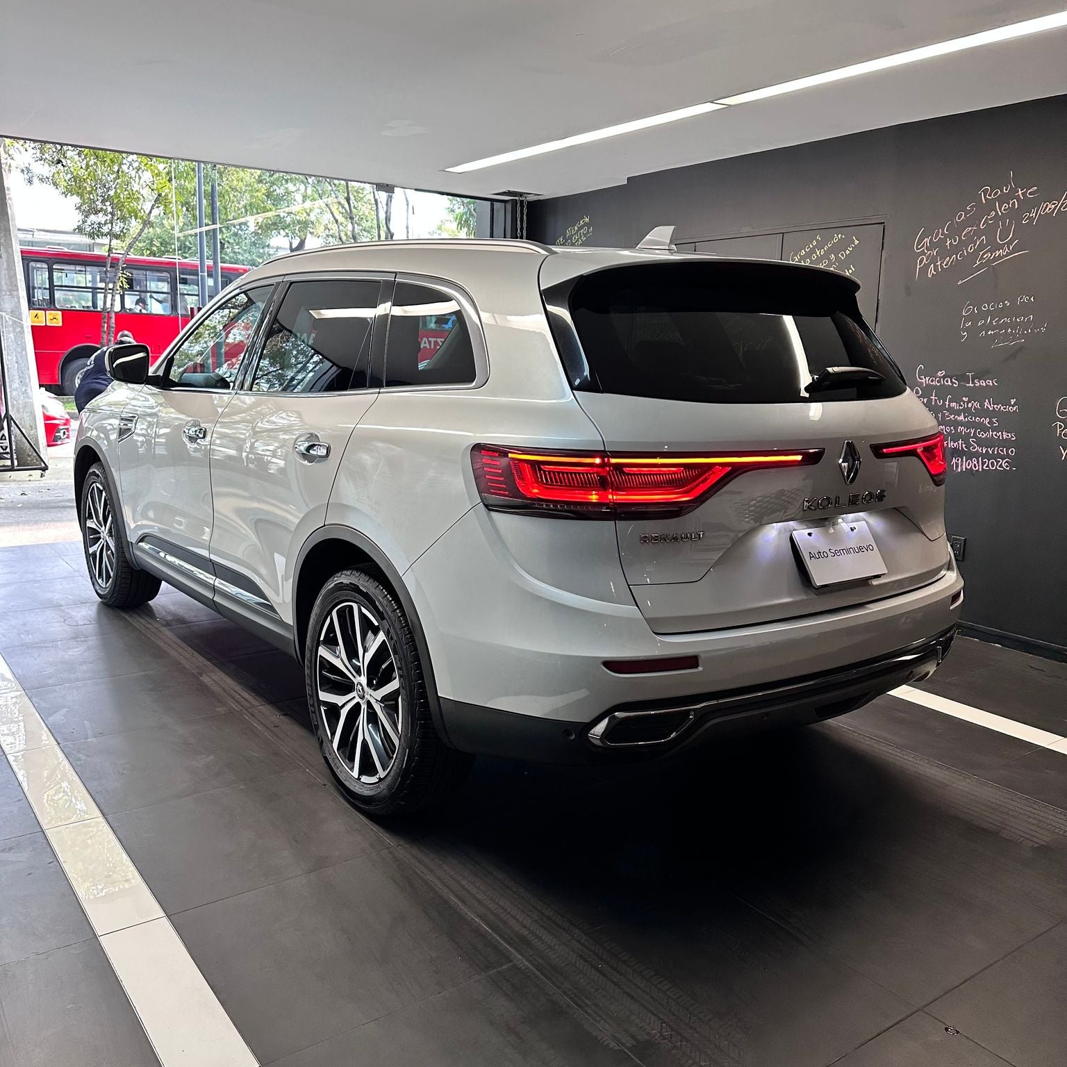 2023 Renault Koleos 2.5 Iconic Piel Cvt