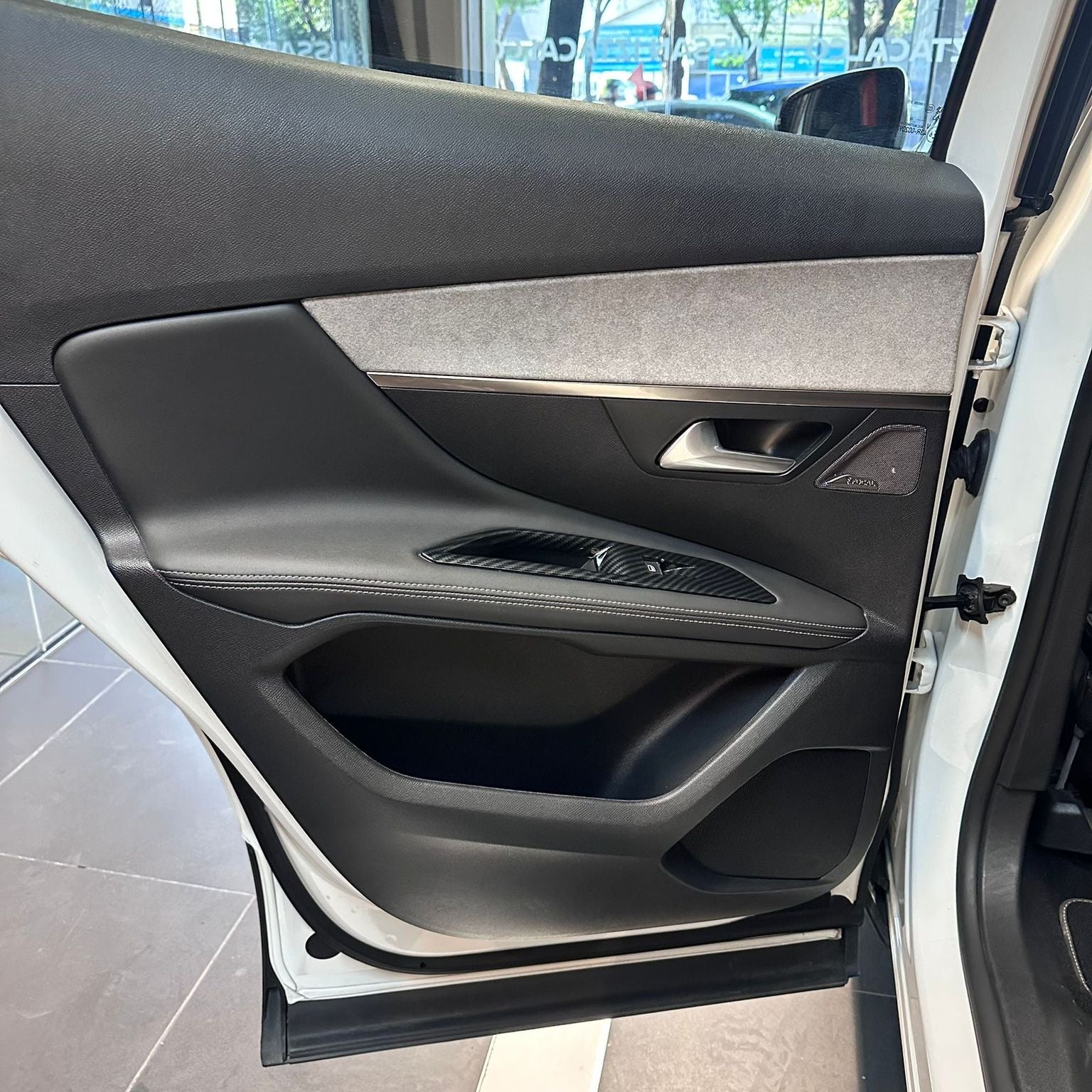 2023 Peugeot 3008 1.6 Gt At