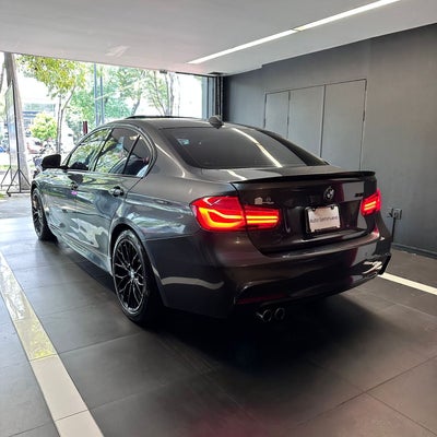 2018 BMW Serie 3 2.0 330ia Sport Line At